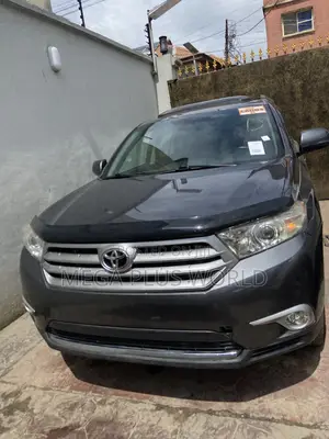 Toyota Highlander 2012 Gray