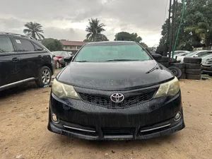 Toyota Camry SE 4dr Sedan (2.5L 4cyl 6A) 2014 Black