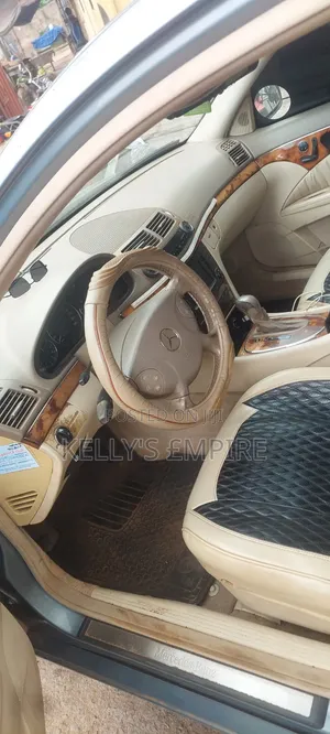Mercedes-Benz E320 2007 Green