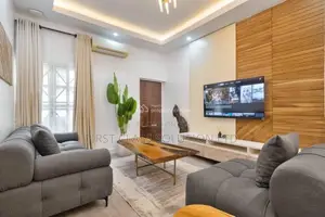 Beautiful 1 Bedroom Apartment