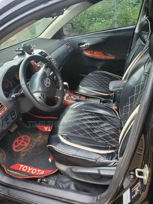 Toyota Corolla 2013 Black
