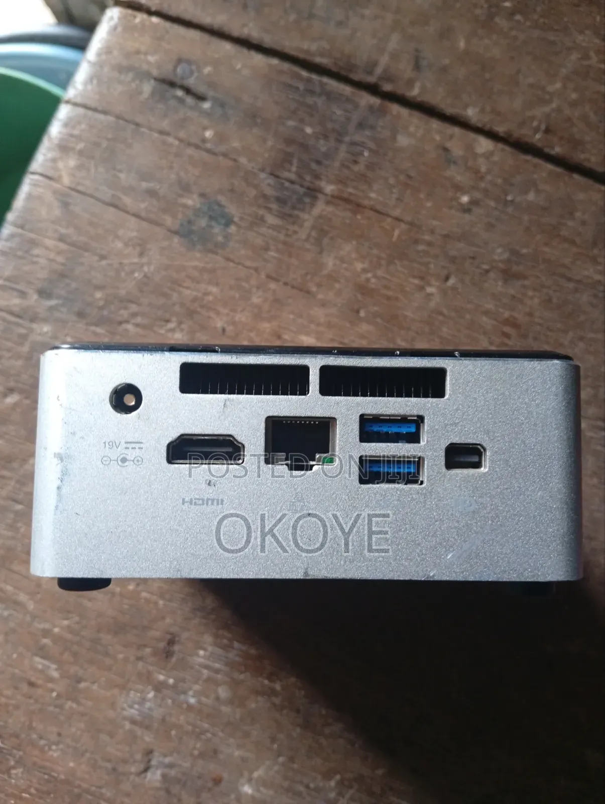 Desktop Computer 8GB Intel Core i5 SSD 256GB