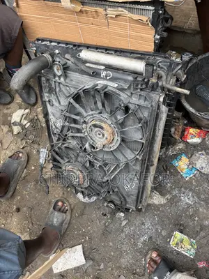 Dodge Ram. Radiatir Fan Condenser 2019