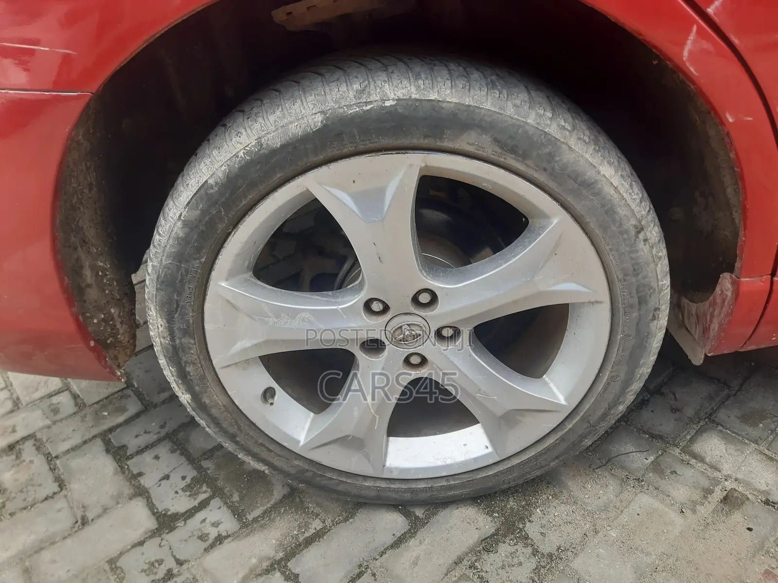 Toyota Venza 2010 Red