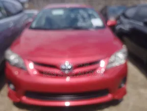 Toyota Corolla 2011 Red