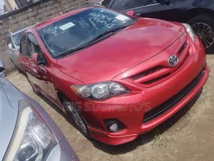 Toyota Corolla 2011 Red
