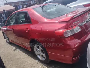 Toyota Corolla 2011 Red