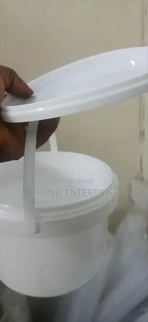 Coloured White 2 Litres Buckets