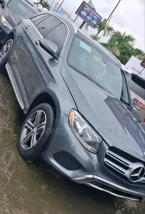 Mercedes-Benz GLC-Class 2016 Gray