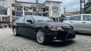 Lexus ES 2014 Black