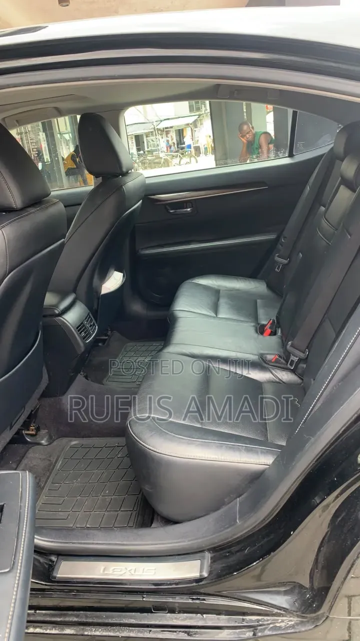 Lexus ES 2014 Black
