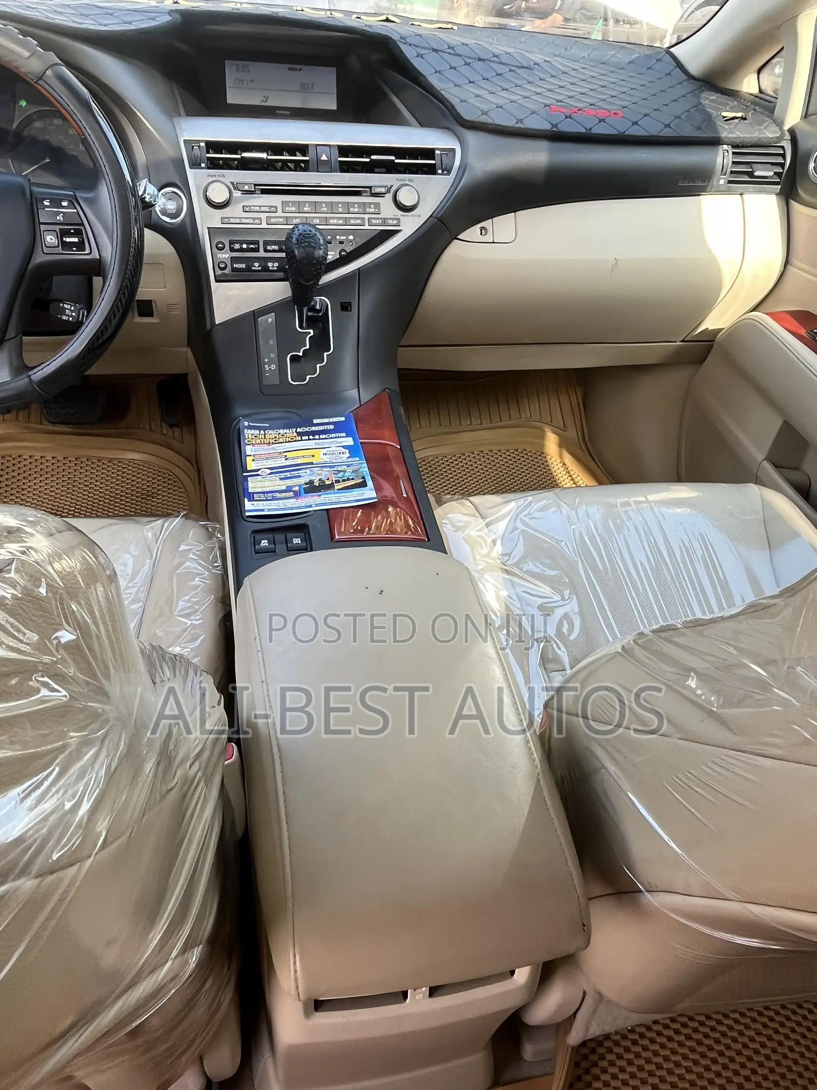 Lexus RX 2010 Gold