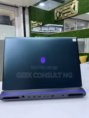 Laptop Alienware 18 Area-51 64GB Intel Core Ultra 9 SSD 2T