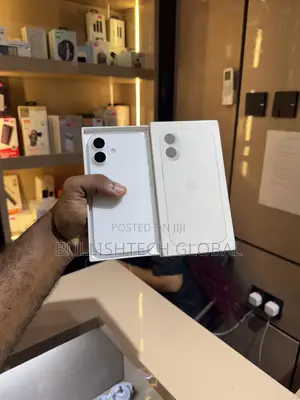 Apple iPhone 16 256 GB White