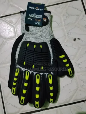 Port West Impart Glove