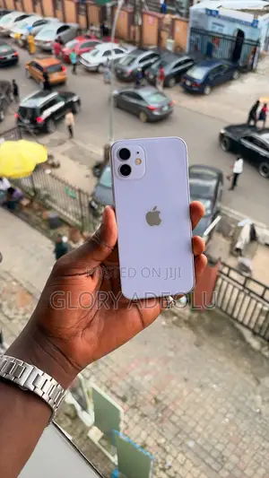 Apple iPhone 12 128 GB Purple