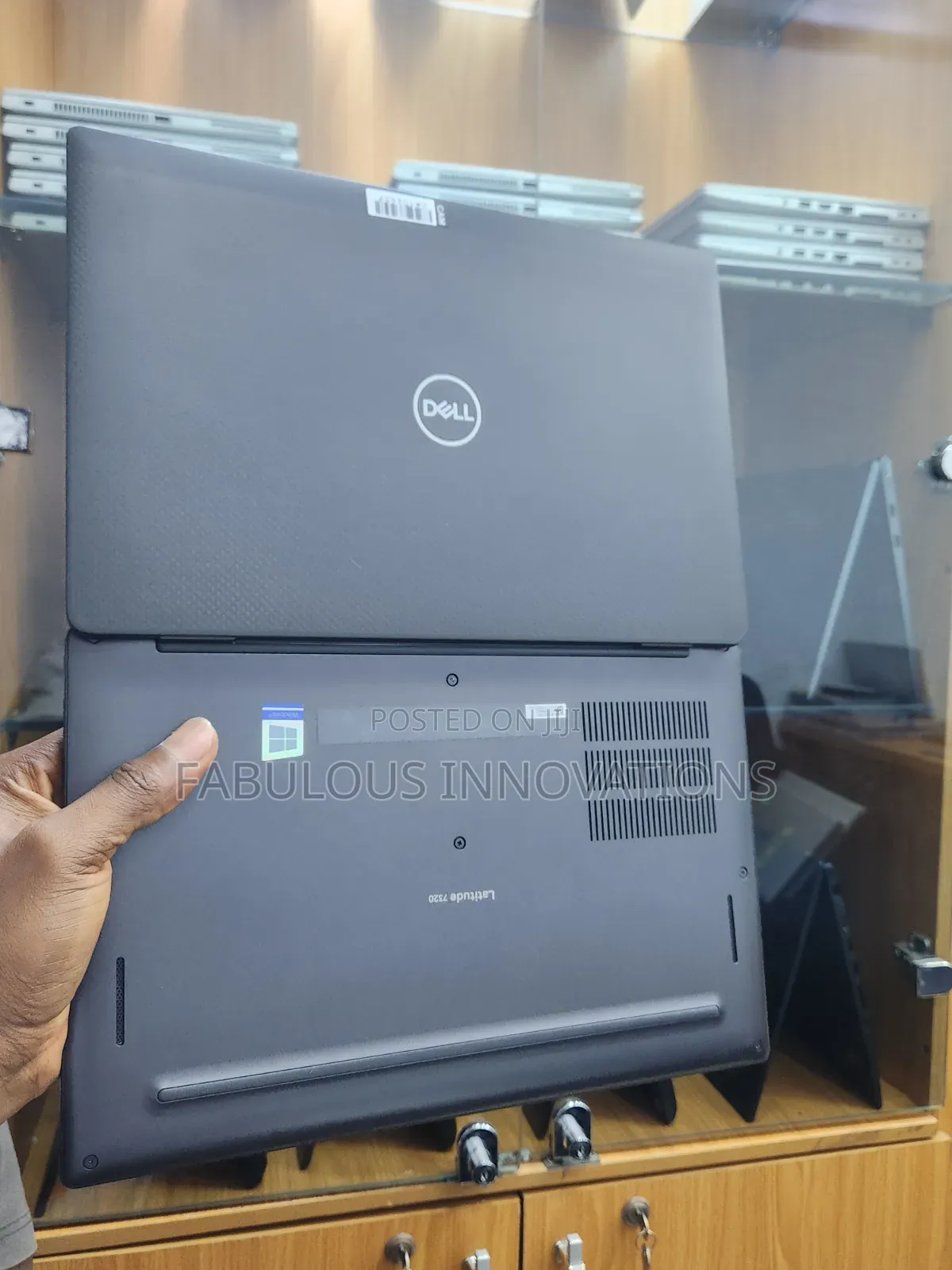 Laptop Dell Latitude 7320 16GB Intel Core i7 SSD 512GB