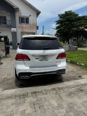Mercedes-Benz M Class 2013 White