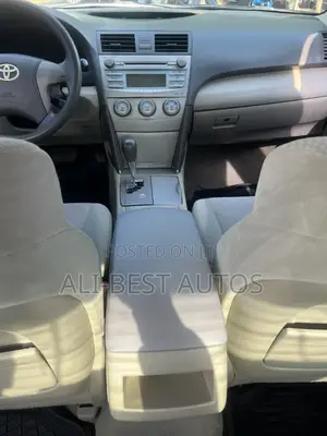 Toyota Camry 2010 Blue