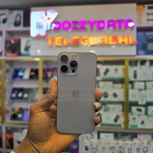Apple iPhone 16 Pro Max 256 GB Silver