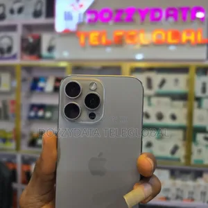 Apple iPhone 16 Pro Max 256 GB Silver