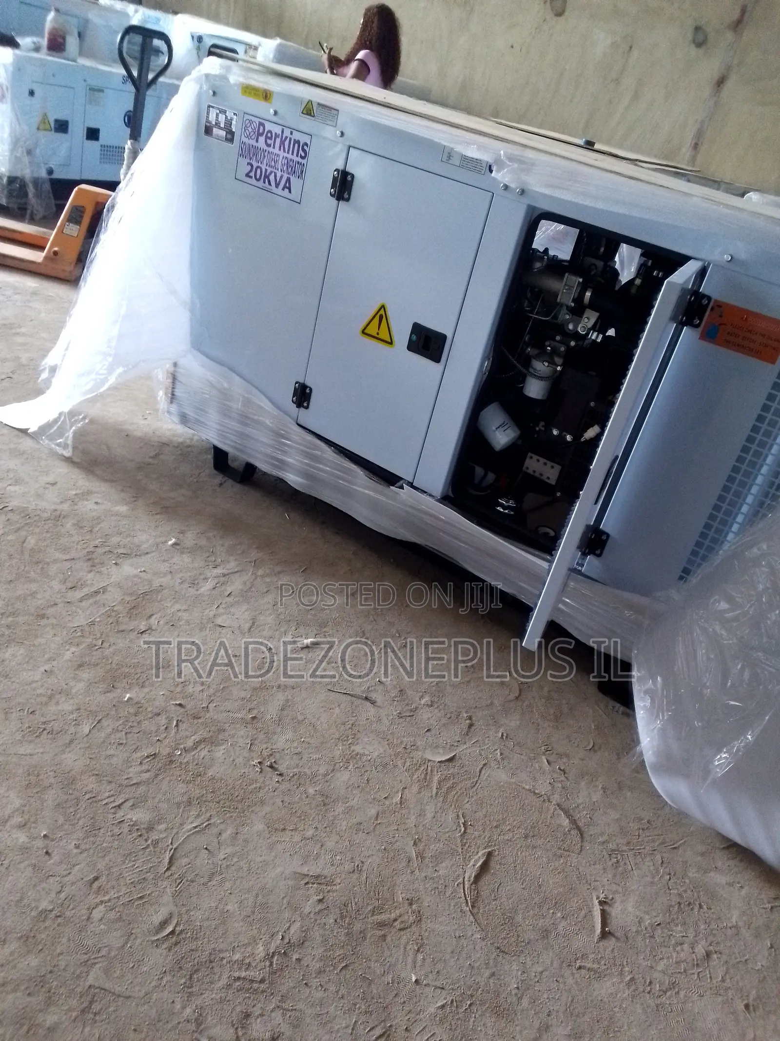20KVA Perkins Generator With Protective Canopy