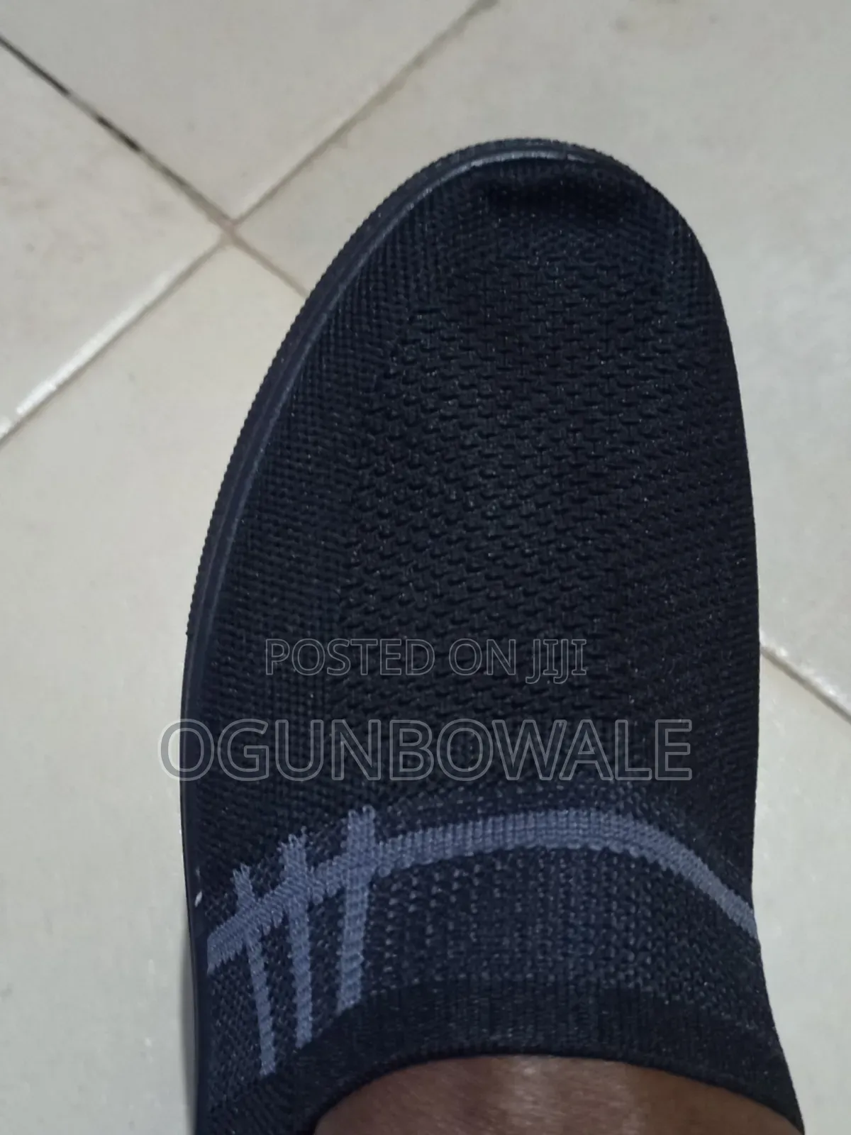 Men's Shoe