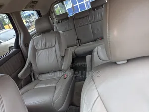 Toyota Sienna 2007 Burgundy