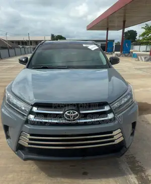 Toyota Highlander 2015 Gray