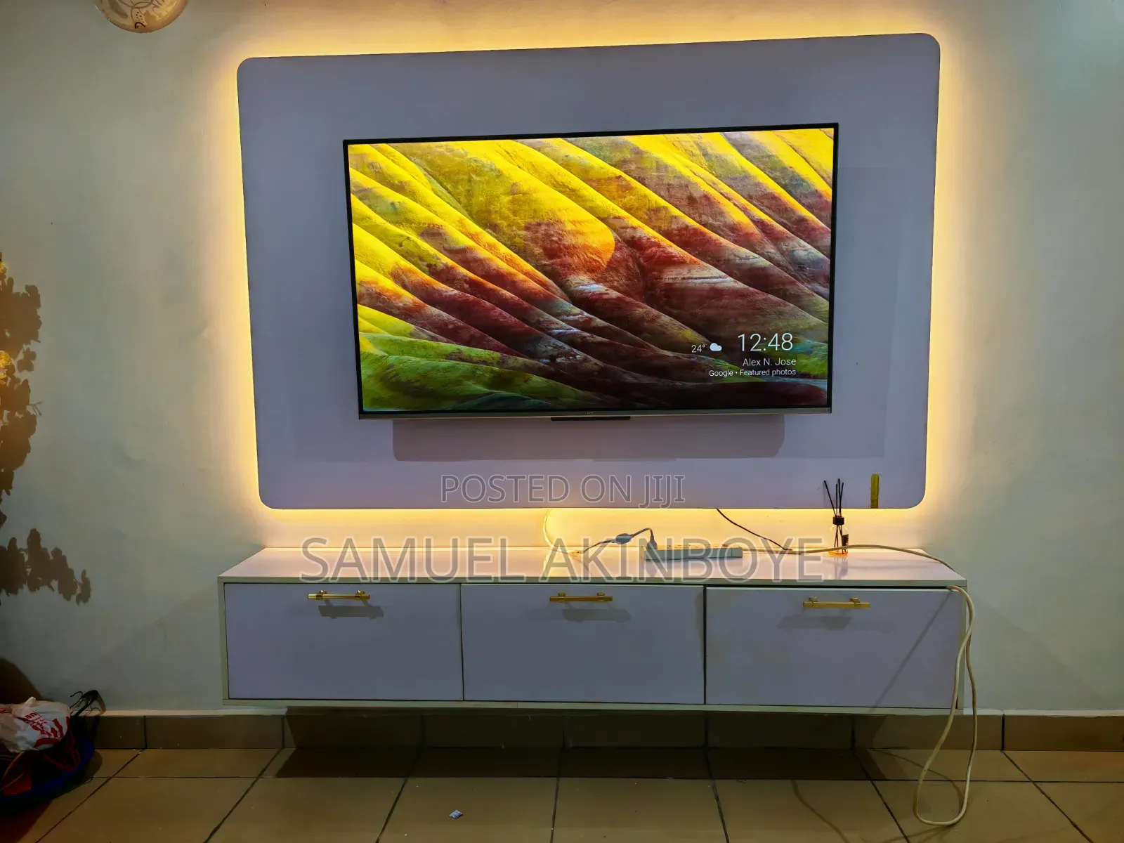 TV Wall Set