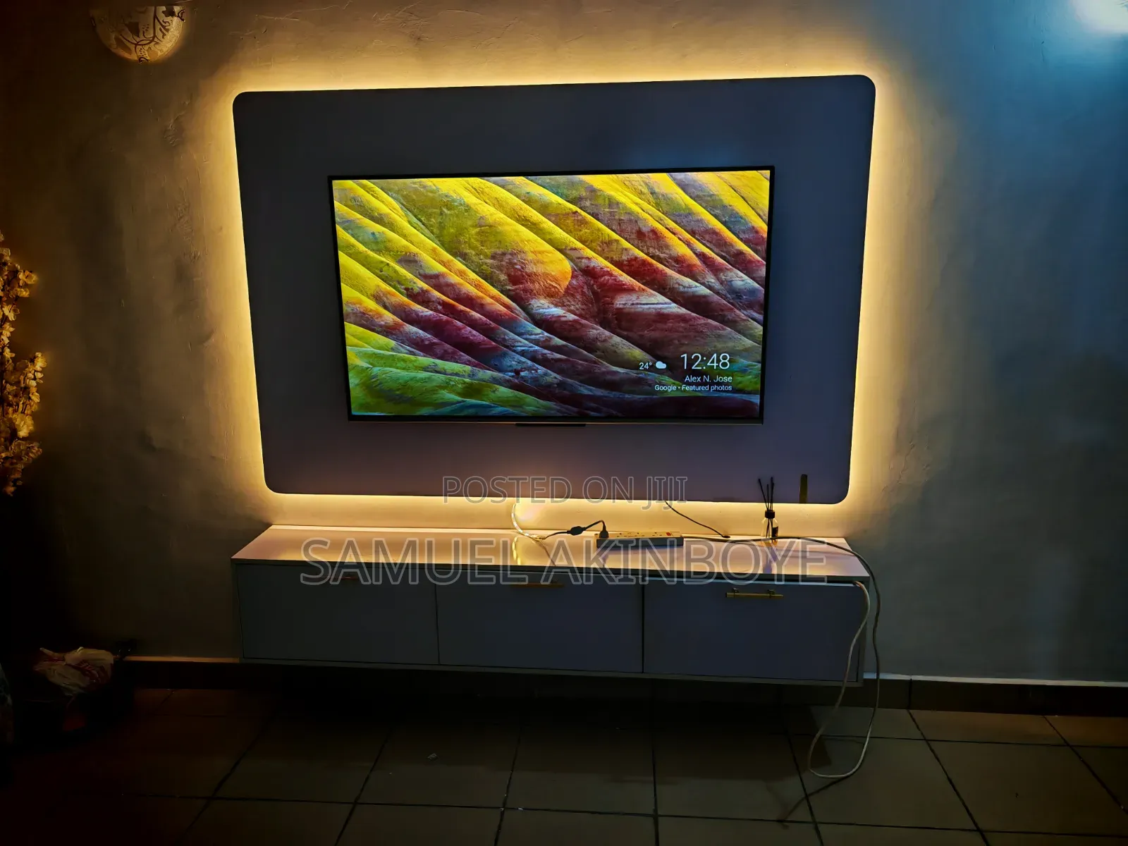 TV Wall Set