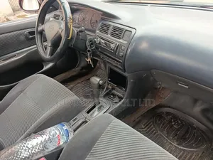 Toyota Corolla 1999 Red