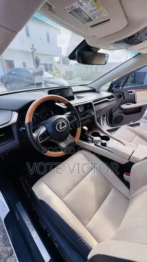 Lexus RX 350 FWD 2017 White