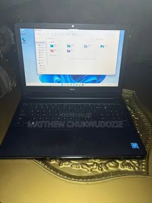 Laptop Dell Inspiron 15 3573 4GB Intel Core i5 HDD 128GB