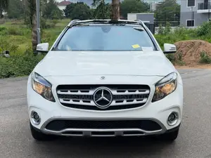Mercedes-Benz GLA 250 2019 White