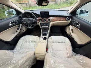 Mercedes-Benz GLA 250 2019 White