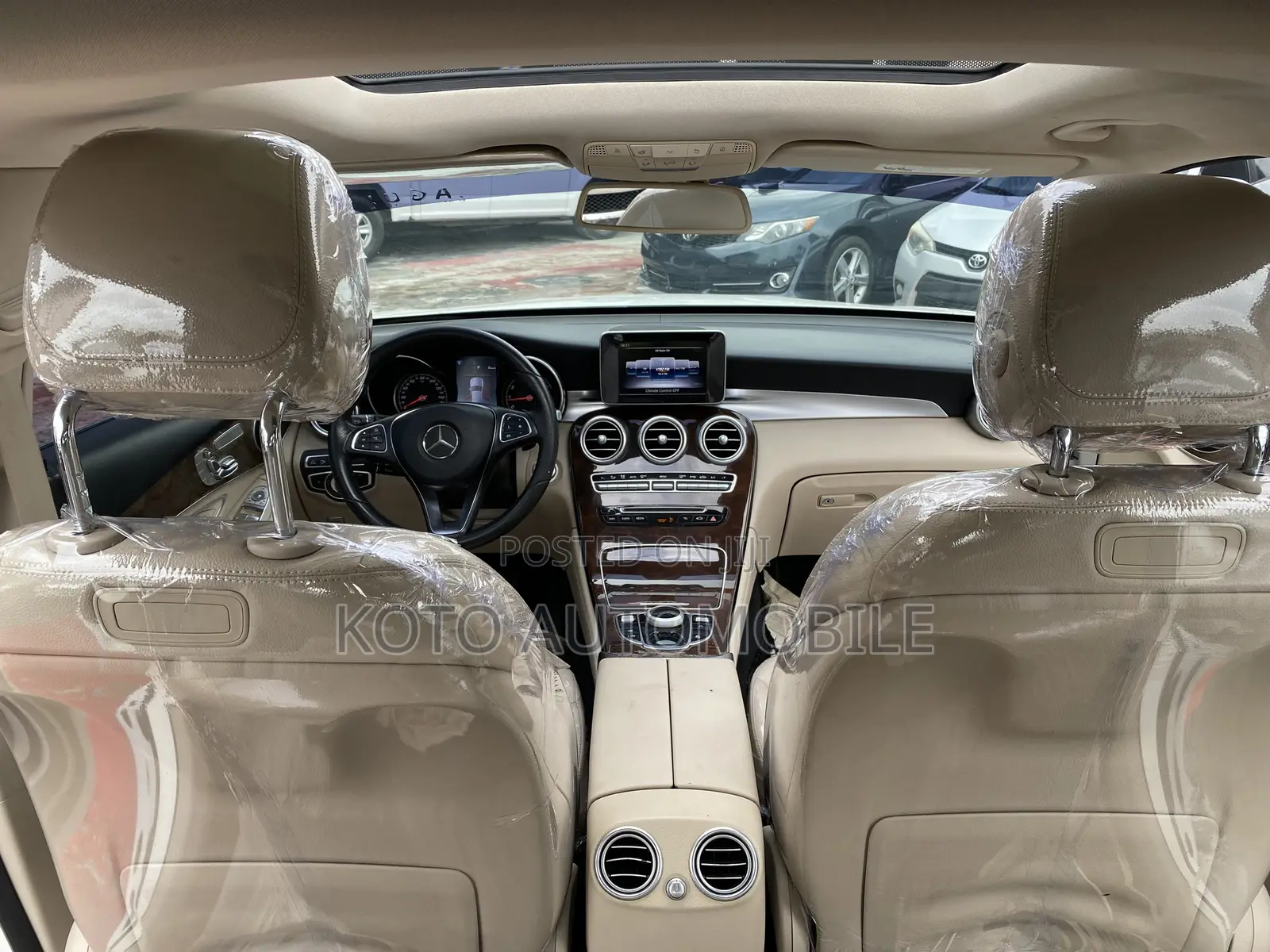 Mercedes-Benz GLC-Class 2018 White