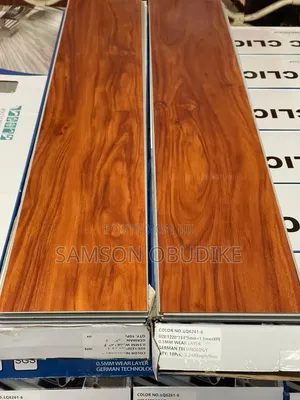 S p.c Tiles