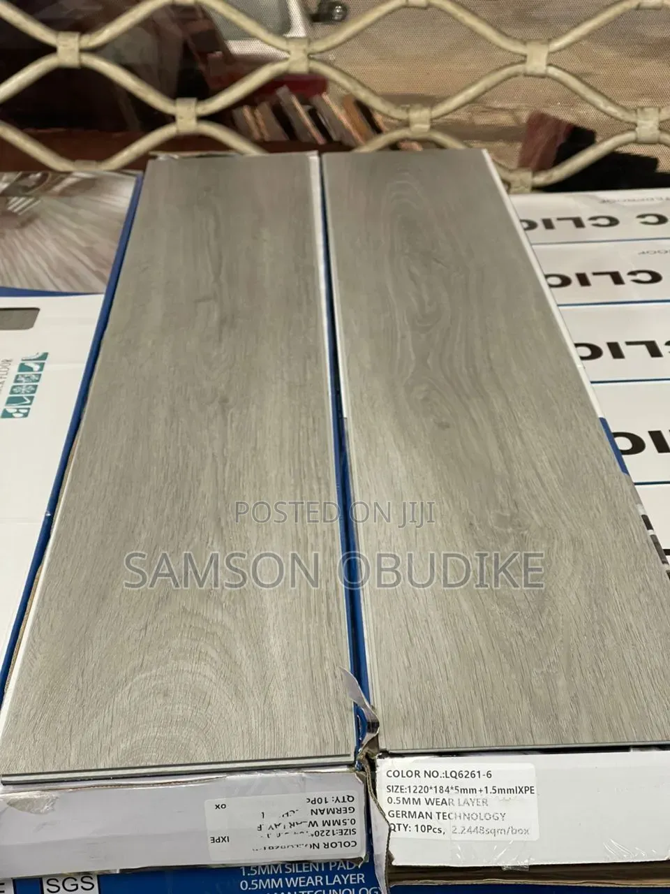 S p.c Tiles