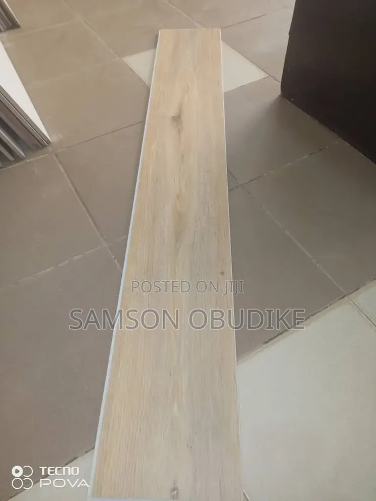 S p.c Tiles