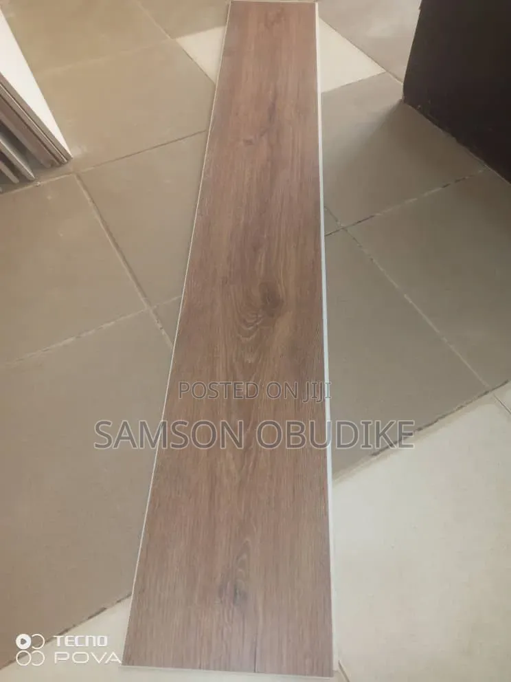 S p.c Tiles