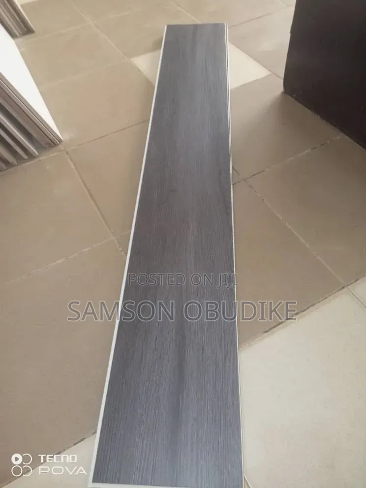 S p.c Tiles