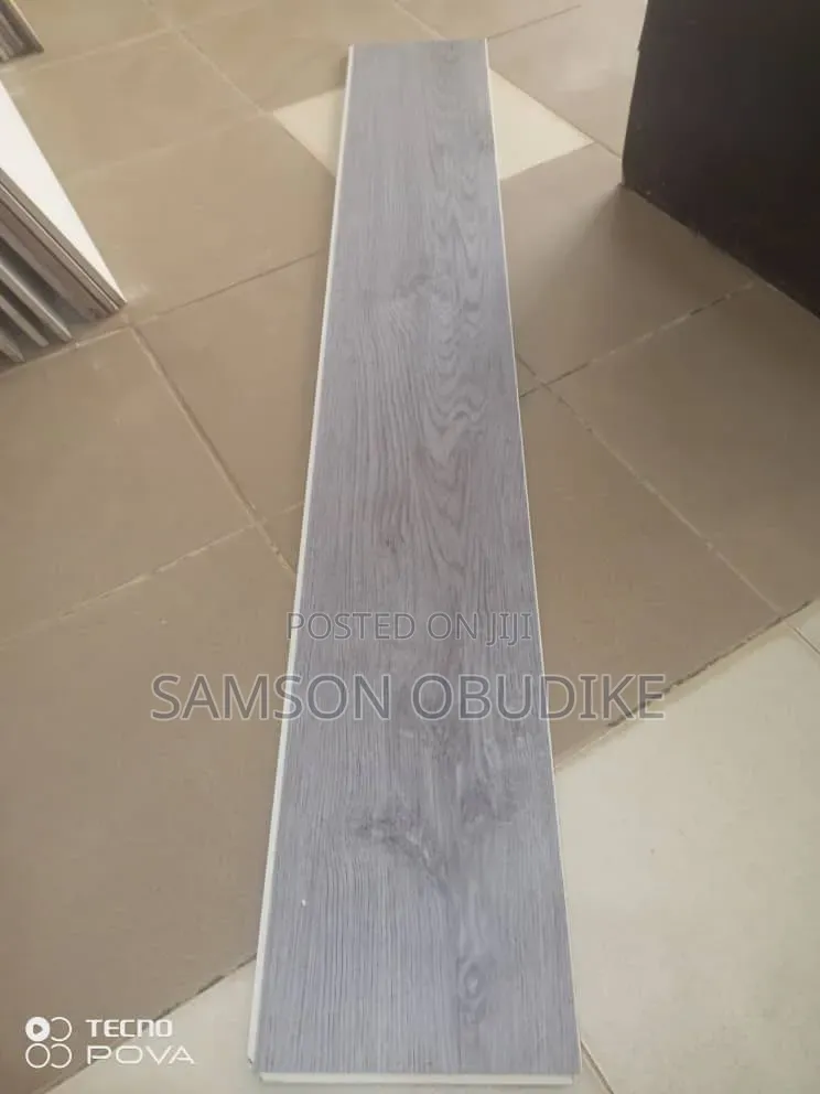 S p.c Tiles