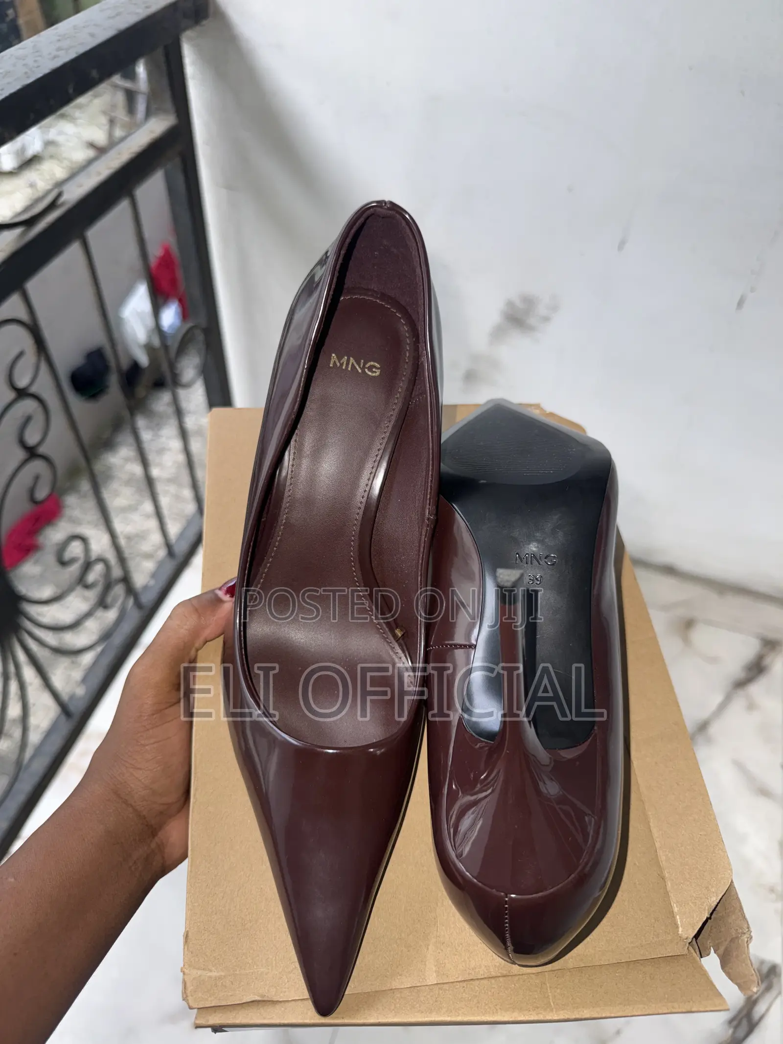 Brand (Mango)