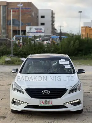 Hyundai Sonata Limited 4dr Sedan (2.4L 4cyl 6A) 2015 White