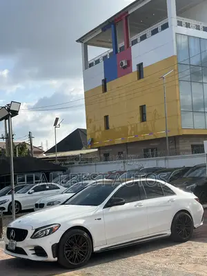 Mercedes-Benz C-Class 2015 White