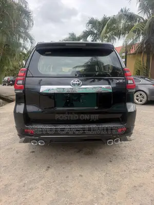 Toyota Land Cruiser Prado 2.7 2019 Black