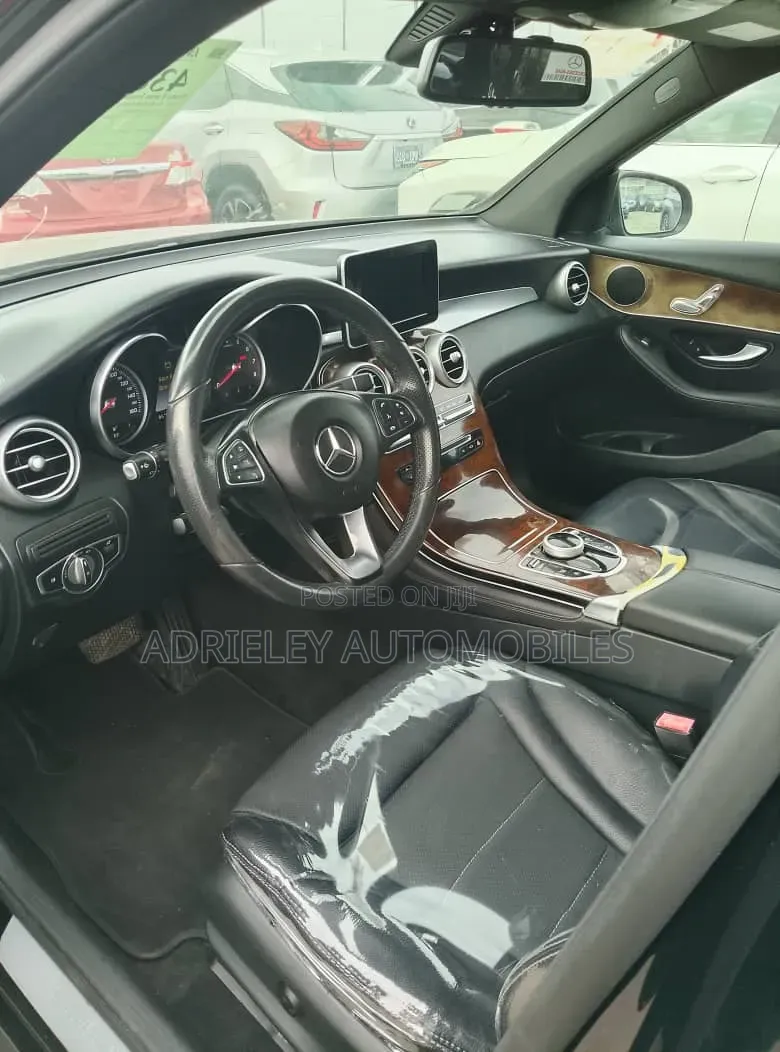 Mercedes-Benz GLC-Class 2018 Black