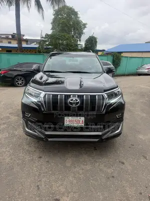 Toyota Land Cruiser Prado 2.7 2019 Black