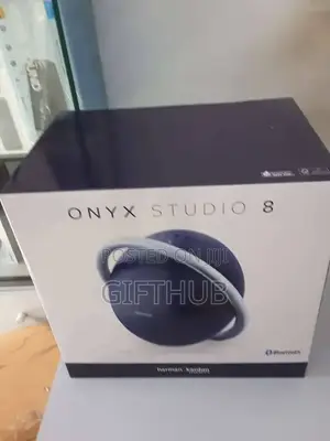 Studio 8 Bluetooth Speaker (Onxy)